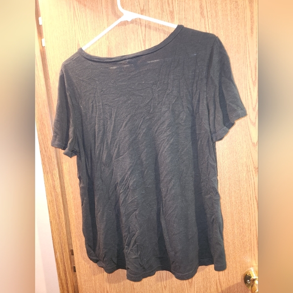 Jessica Simpson XL Black Short Sleeve V-Neck Basic Top - Picture 4 of 6